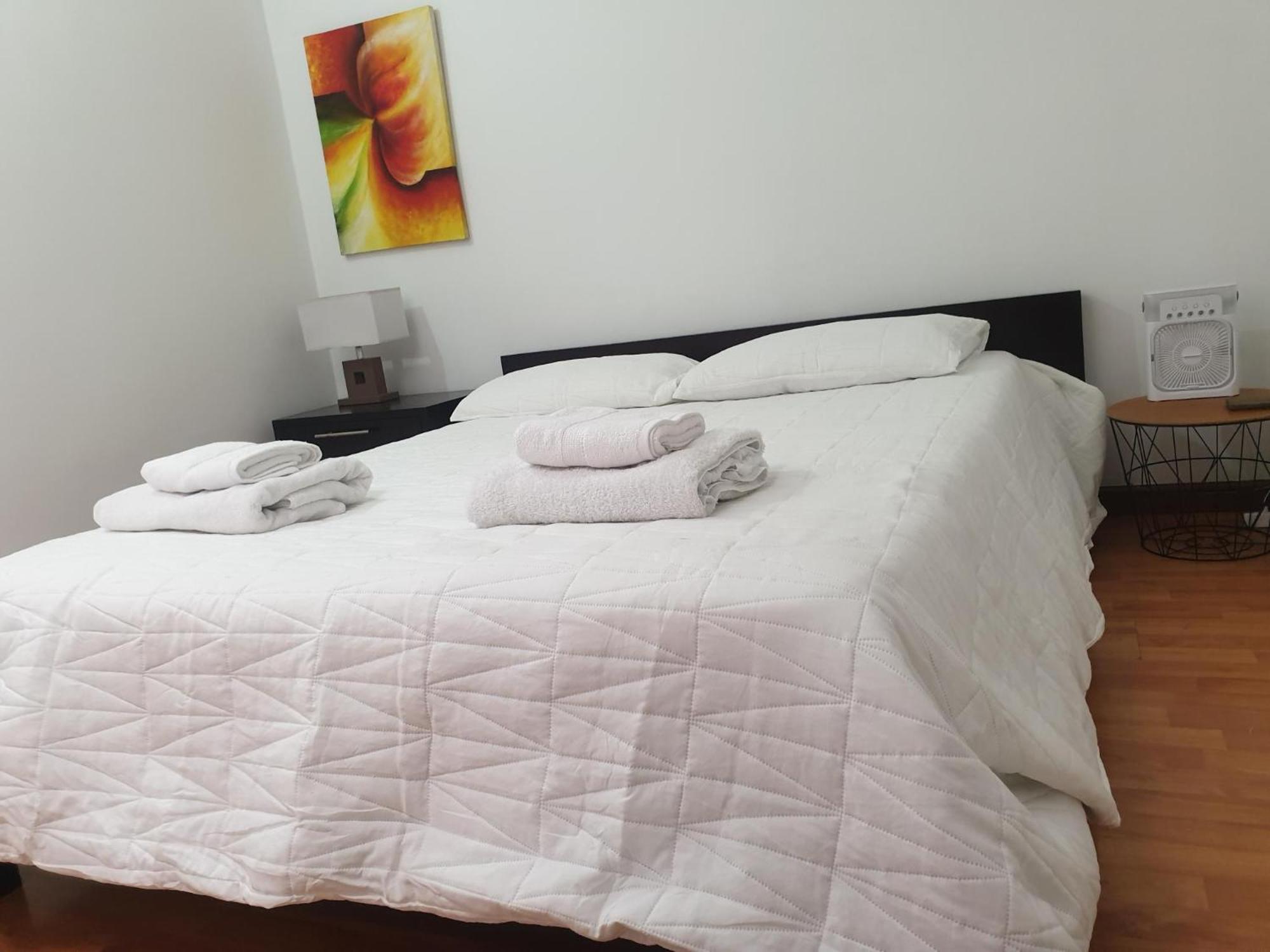 Apartamento Norte Barrio La Flora Con Parqueadero Daire Cali Dış mekan fotoğraf